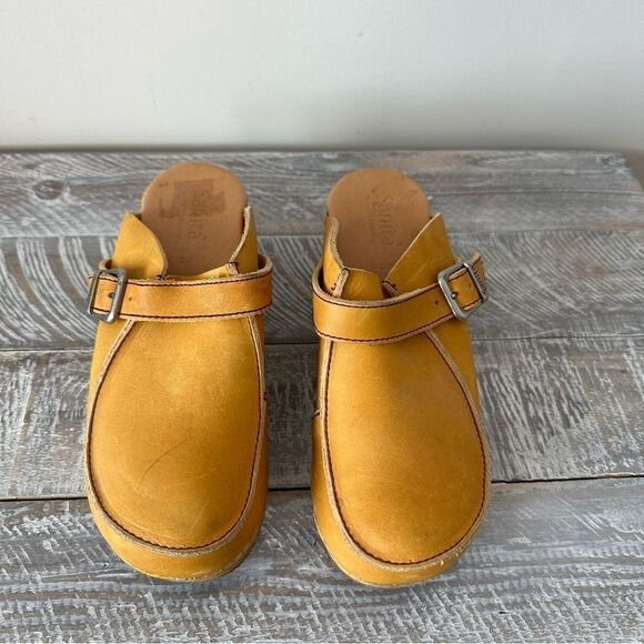 Sanita - The Original Danish Clog Mustard Yellow - Picture 2 of 9